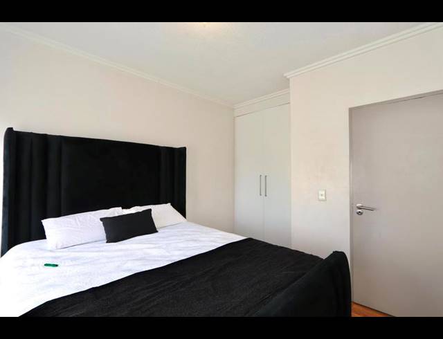 1 BEDROOM PROPERTY TO RENT IN LONEHILL